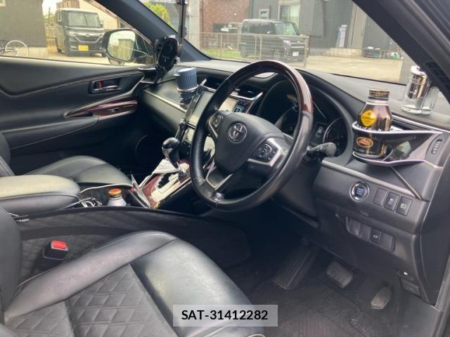 Toyota HARRIER 2014-10 7058725-9