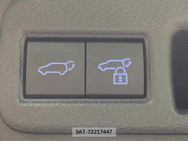 Toyota HARRIER 2021-04 7219172-7