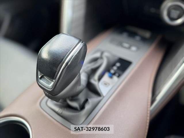 Toyota HARRIER 2020-06 7219139-25