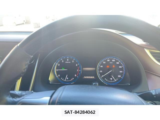 Toyota HARRIER 2018-02 7219114-12