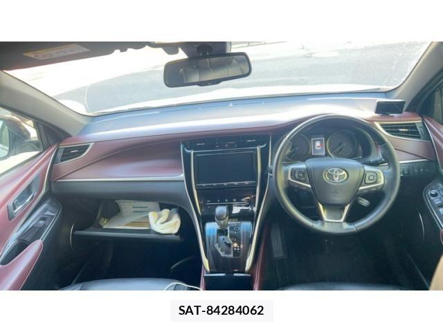 Toyota HARRIER 2018-02 7219114-22