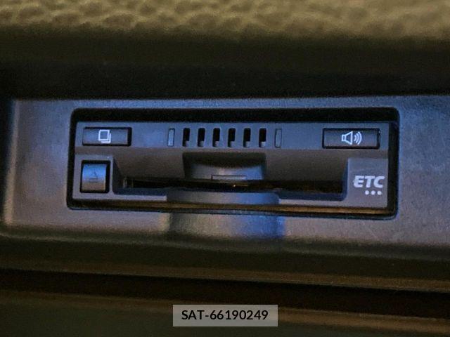 Toyota HARRIER 2017-12 7219111-6