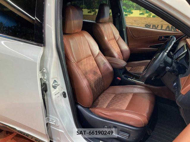 Toyota HARRIER 2017-12 7219111-8