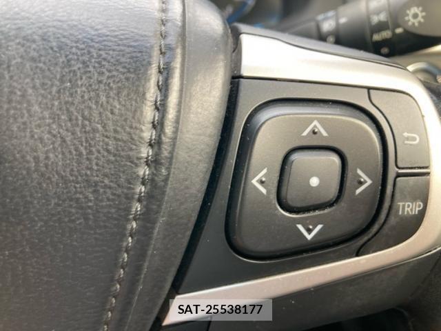 Toyota HARRIER 2015-11 7219088-22