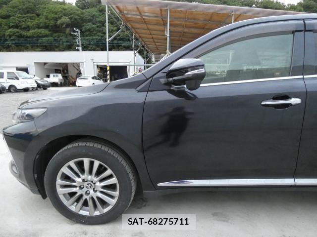 Toyota HARRIER 2014-11 7219074-17