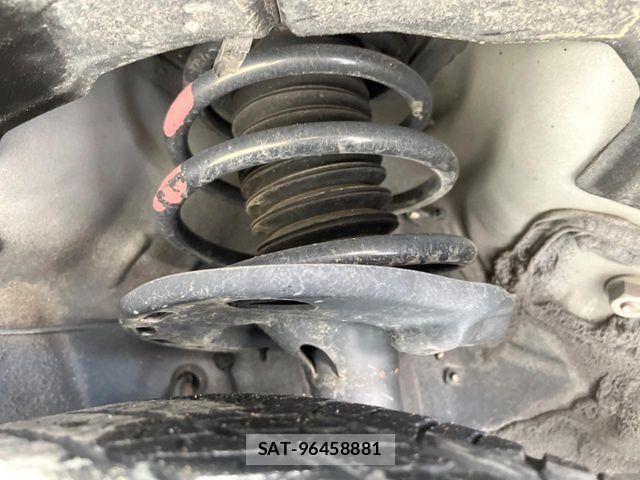 Toyota HARRIER 2020-07 7219137-19