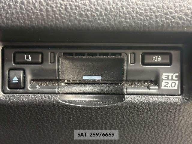 Toyota HARRIER 2023-03 7219196-14