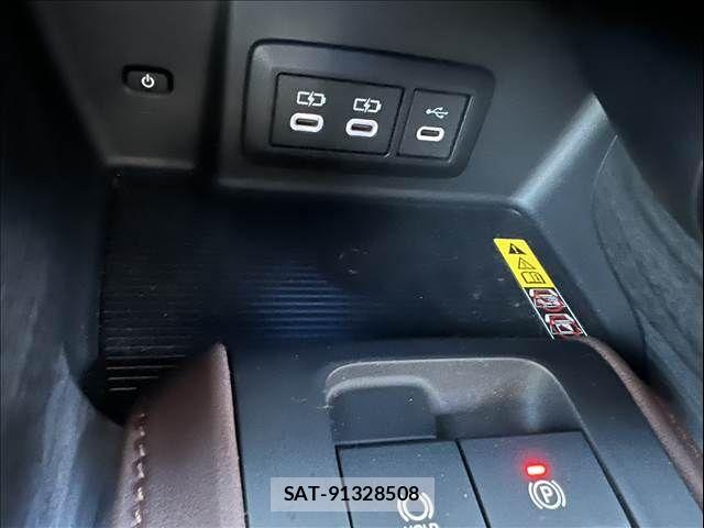Toyota HARRIER 2023-11 7219213-29