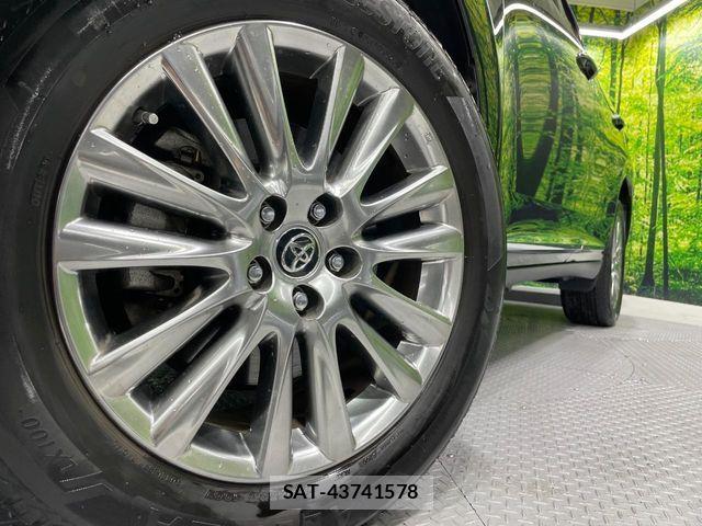 Toyota HARRIER 2018-01 7219113-13