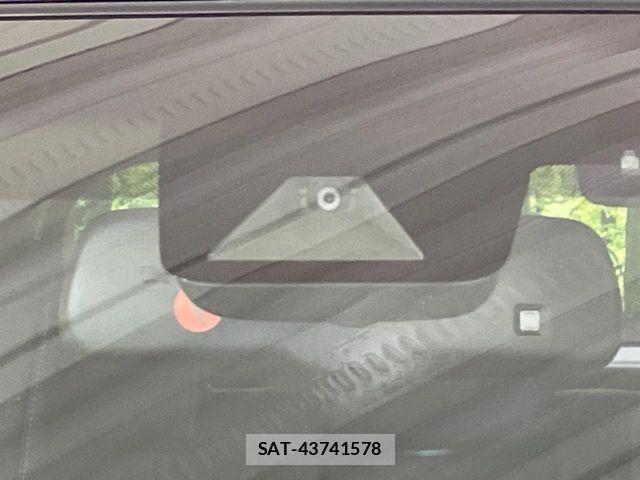 Toyota HARRIER 2018-01 7219113-4