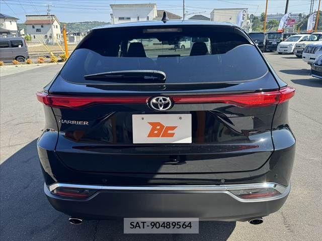 Toyota HARRIER 2024-01 7219212-13