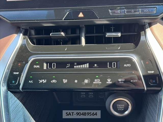 Toyota HARRIER 2024-01 7219212-27