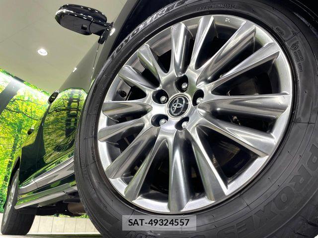 Toyota HARRIER 2017-06 7219101-12