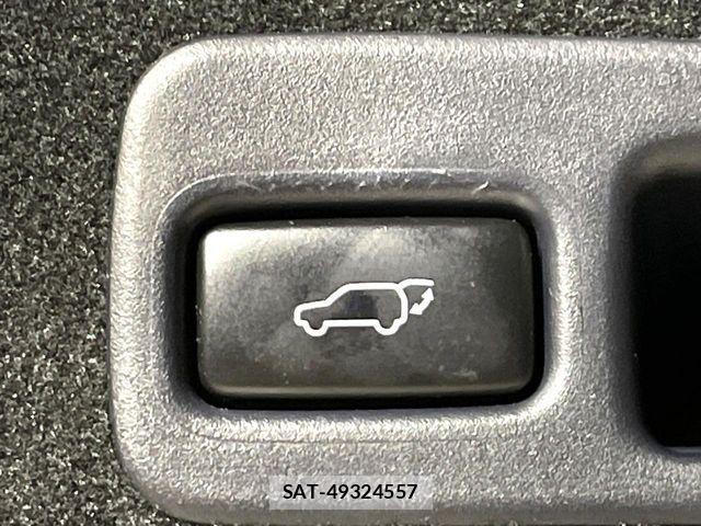 Toyota HARRIER 2017-06 7219101-6