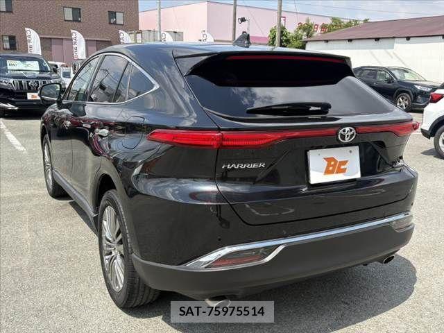 Toyota HARRIER 2022-03 7219189-13