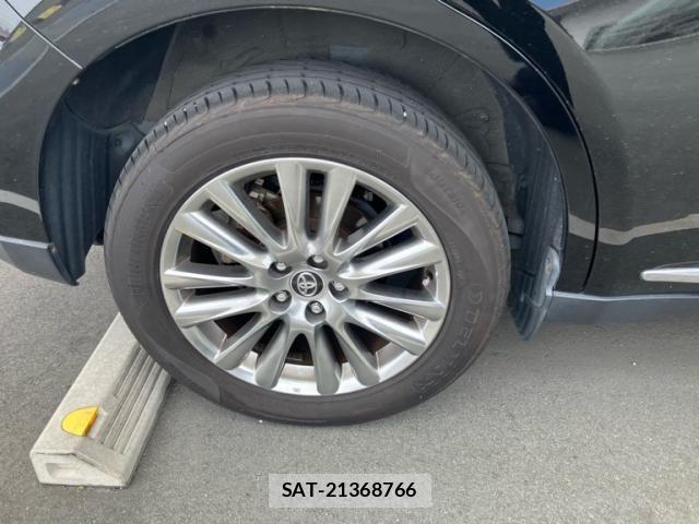 Toyota HARRIER 2017-11 7219110-3