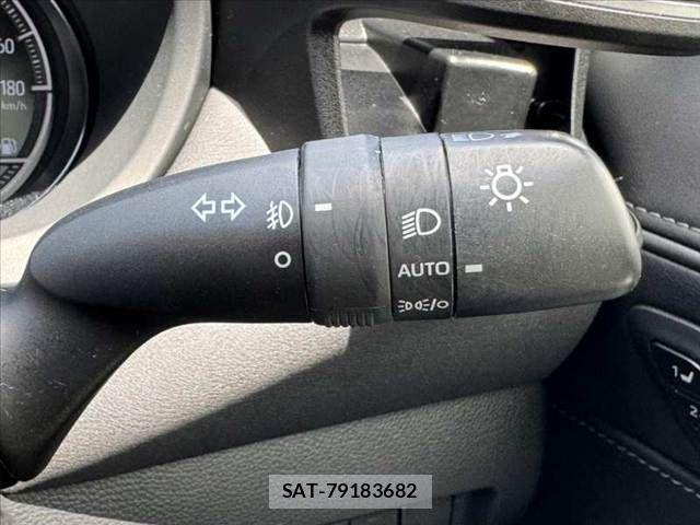 Toyota HARRIER 2021-06 7219182-24
