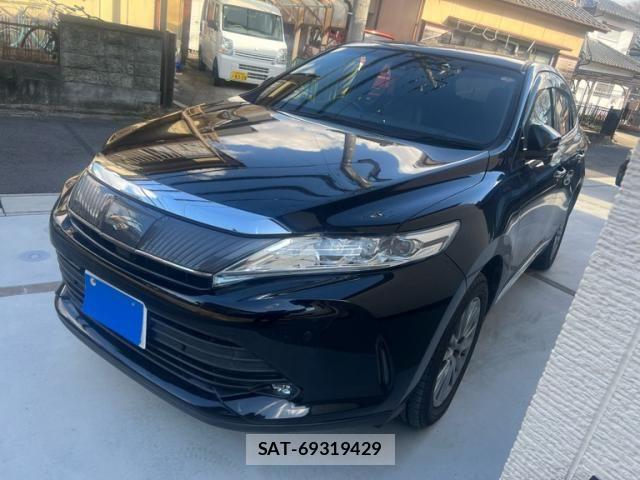 Toyota HARRIER 2017-12 7219112-0