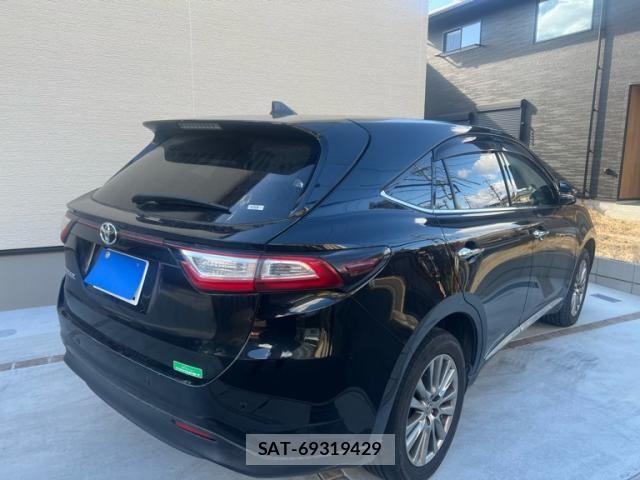 Toyota HARRIER 2017-12 7219112-2