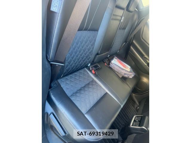 Toyota HARRIER 2017-12 7219112-8