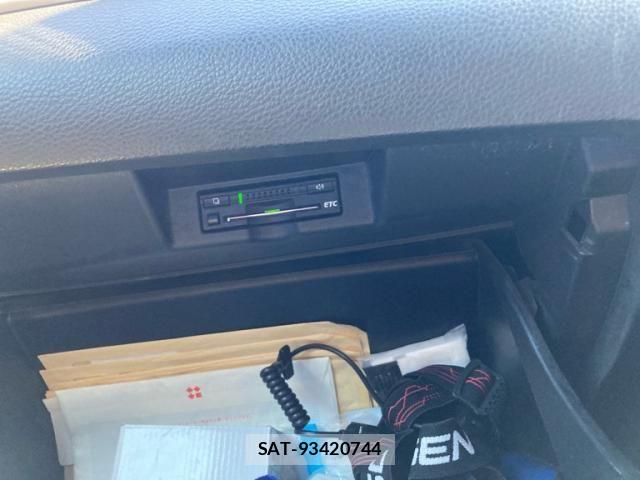 Toyota HARRIER 2014-09 7219073-16