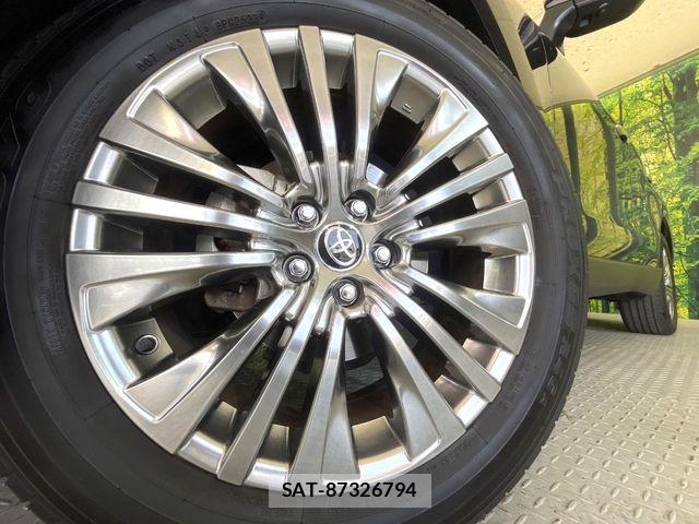 Toyota HARRIER 2023-08 7219201-12