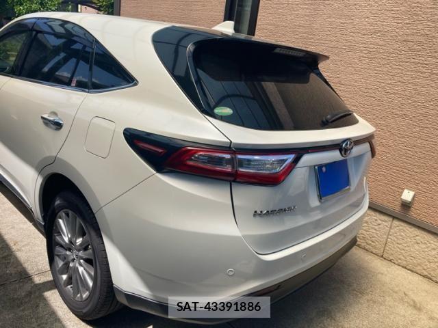 Toyota HARRIER 2017-12 7219109-1