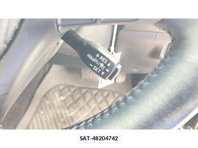 Toyota HARRIER 2019-07 7219133-12