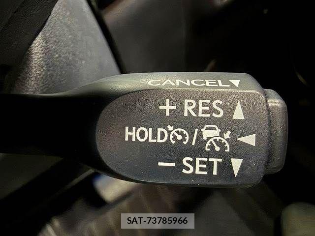 Toyota HARRIER 2018-03 7219118-4