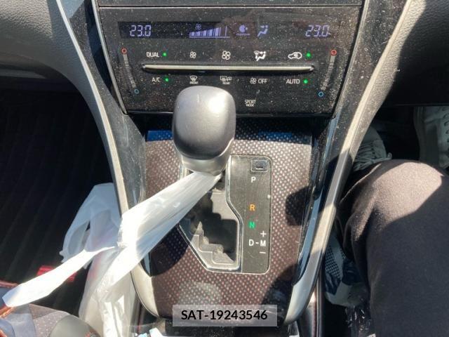 Toyota HARRIER 2018-06 7219127-22