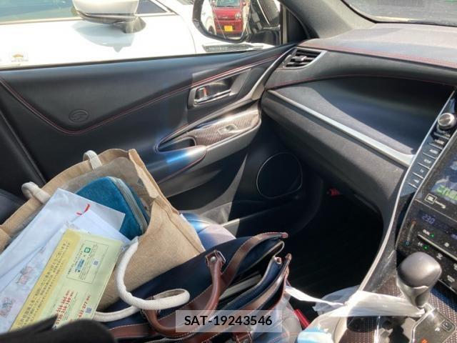 Toyota HARRIER 2018-06 7219127-23