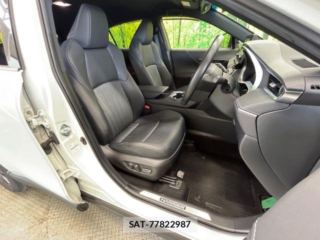 Toyota HARRIER 2021-02 7219165-8