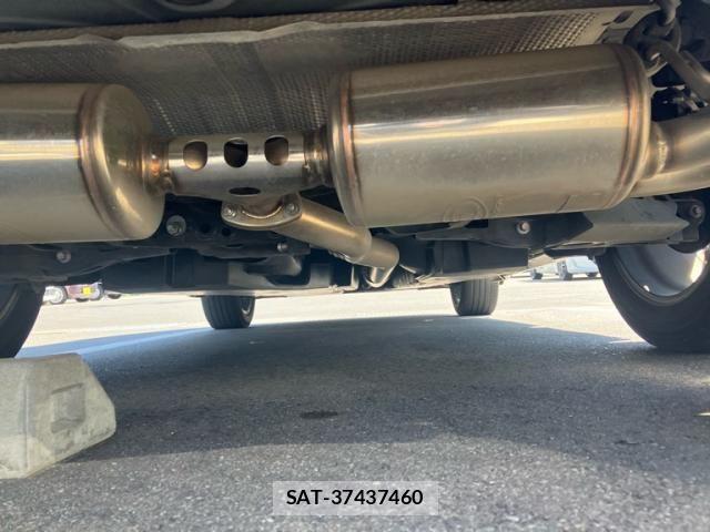 Toyota HARRIER 2024-03 7250934-13