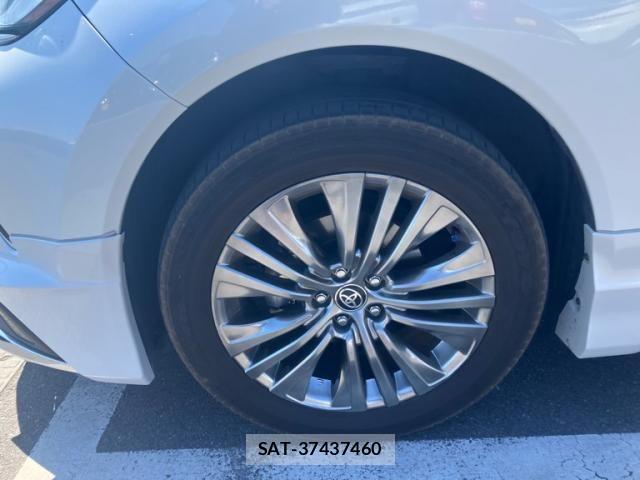 Toyota HARRIER 2024-03 7250934-4