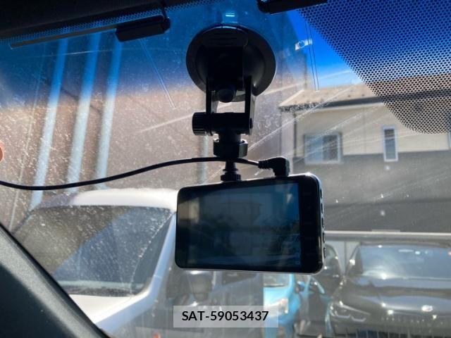 Toyota HARRIER 2016-07 7250952-19
