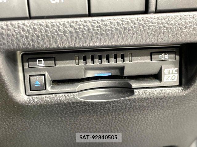 Toyota HARRIER 2021-02 7250944-4