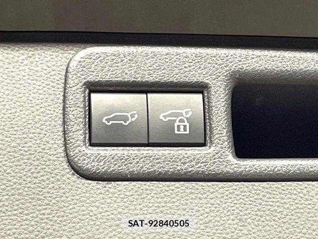 Toyota HARRIER 2021-02 7250944-8
