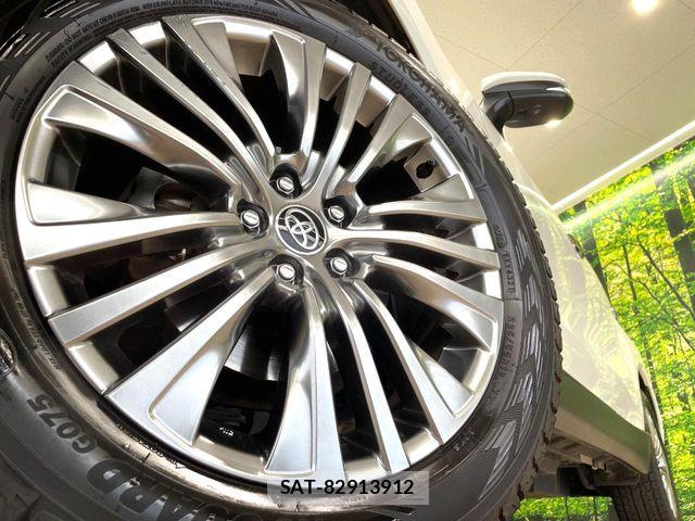 Toyota HARRIER 2020-08 7250942-12