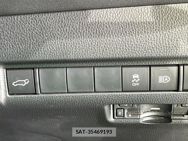 Toyota HARRIER 2024-03 7250939-6