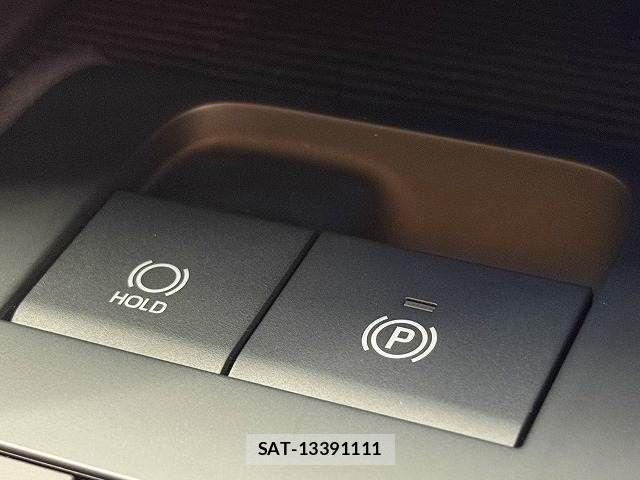 Toyota HARRIER 2023-04 7250951-15