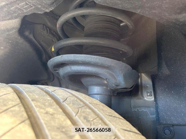 Toyota HARRIER 2023-04 7250956-19