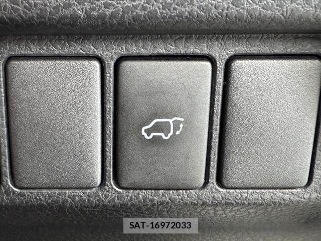 Toyota HARRIER 2017-02 7250955-29