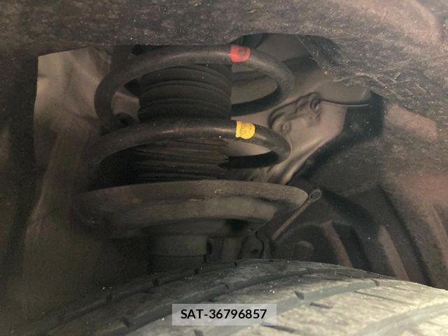 Toyota HARRIER 2021-05 7250945-19