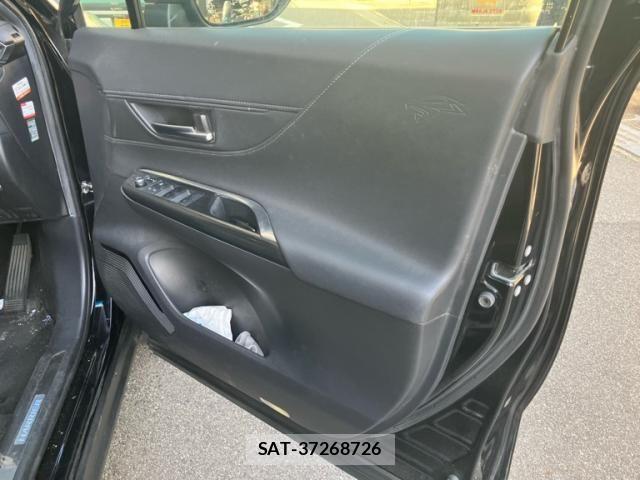 Toyota HARRIER 2021-09 7250957-14