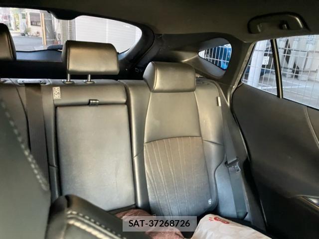 Toyota HARRIER 2021-09 7250957-16