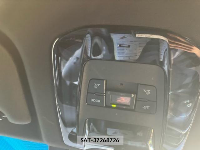 Toyota HARRIER 2021-09 7250957-25