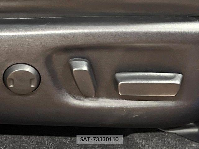 Toyota HARRIER 2019-08 7250947-6