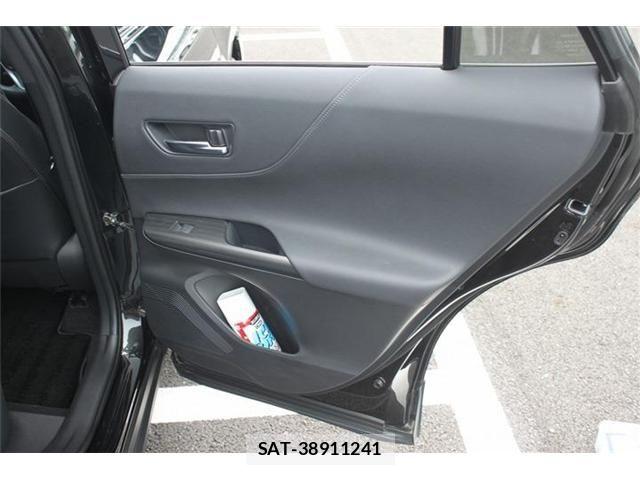 Toyota HARRIER 2020-09 7250946-13