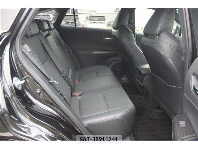 Toyota HARRIER 2020-09 7250946-14