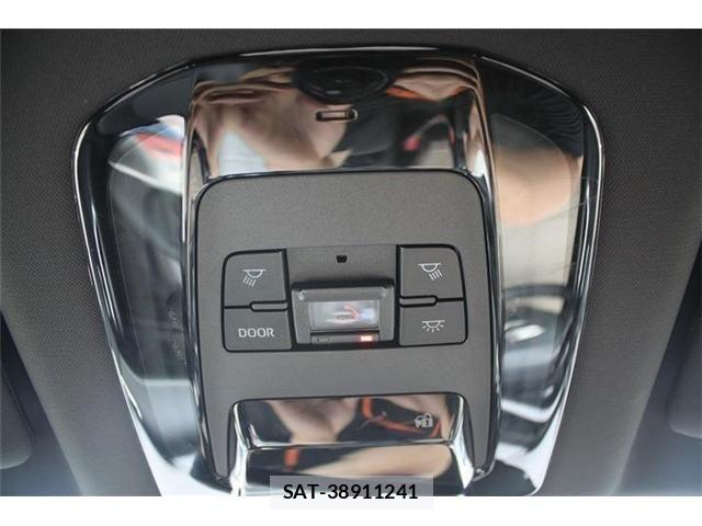 Toyota HARRIER 2020-09 7250946-17